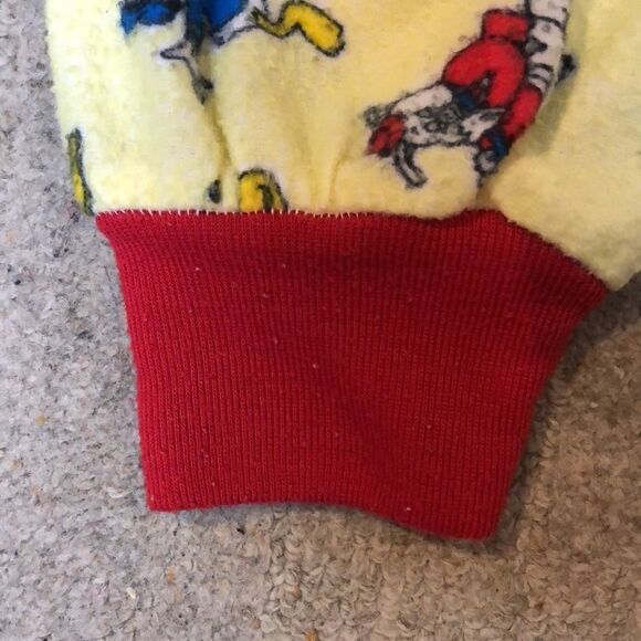 Adorable Mickey & Friends vintage Pajamas | 1980’s | Size 7 - Picture 7 of 10